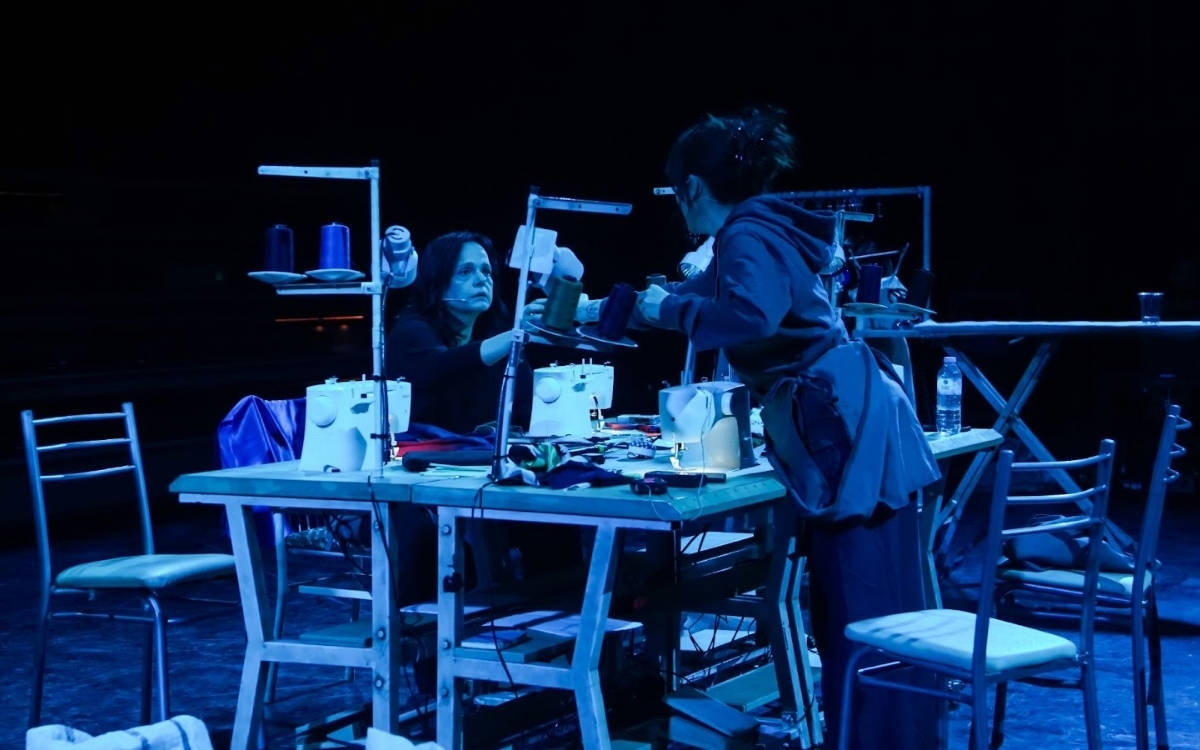 Sahnedeki Gerçeklik: 'Le Réel' Oyunu Toplumsal Travmaları Mercek Altına Alıyor