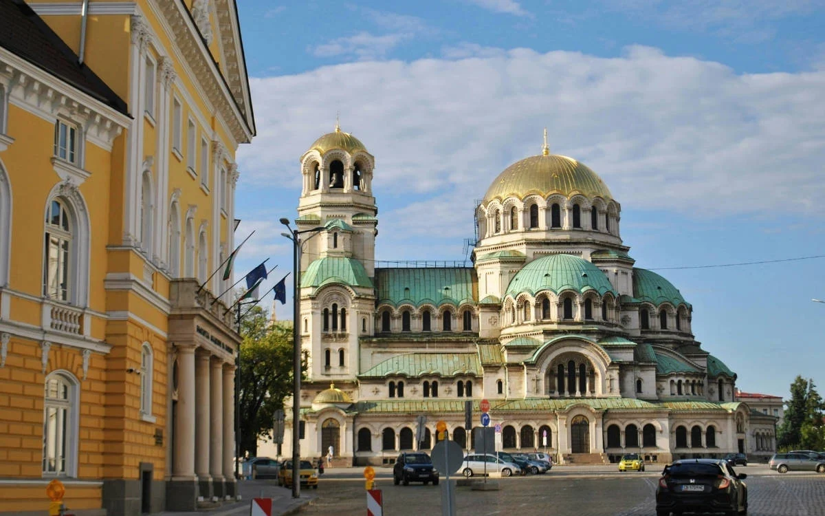 Bulgaristan'da Seçim Gölgesi: 223 Gözaltı, Demokrasiye Darbe Mi?