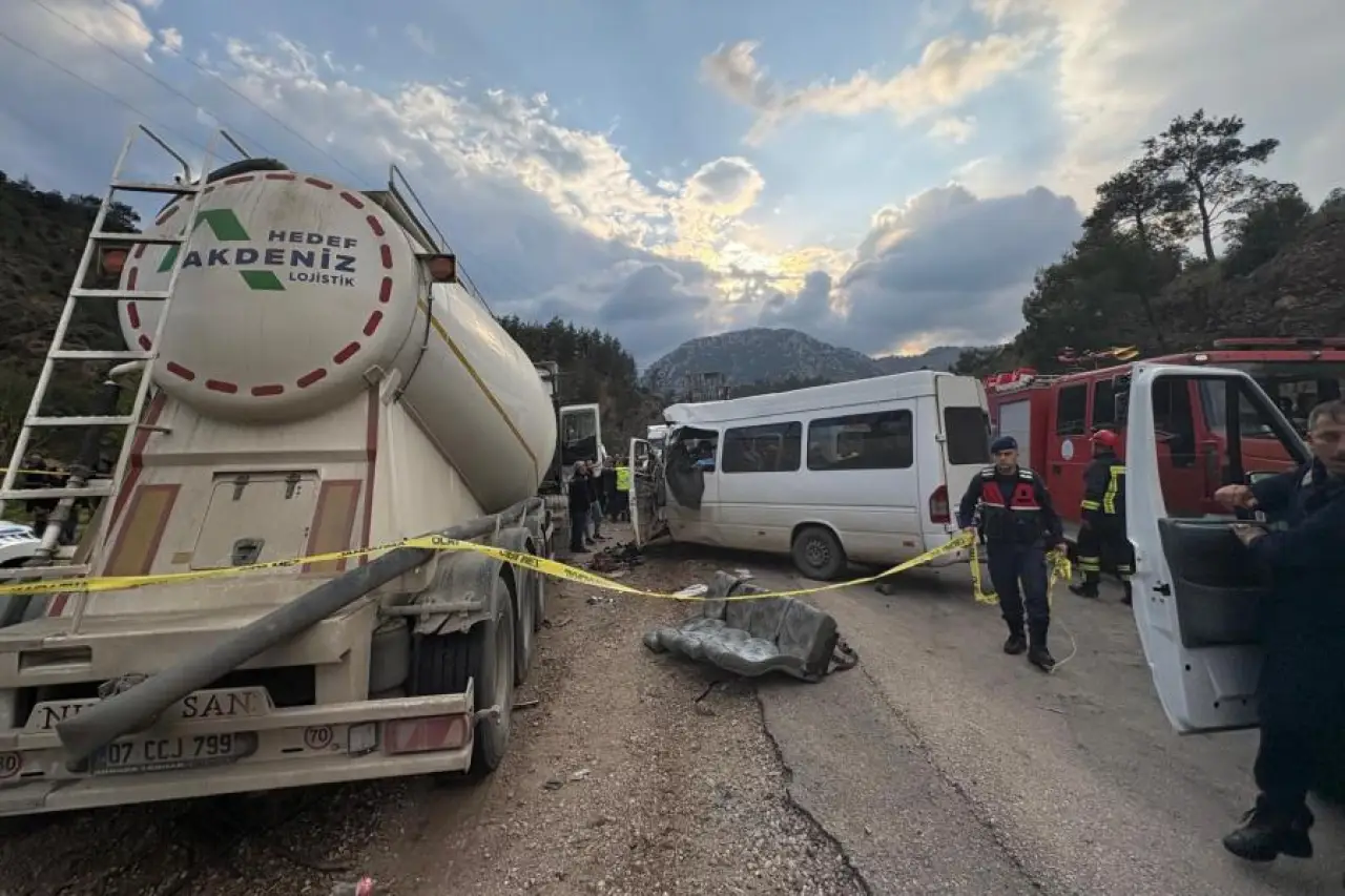 Burdur'da Tarım İşçilerinin Feci Sonu: 7 Can Kaybı, Göz Ardı Edilen Güvenlik Sorunları
