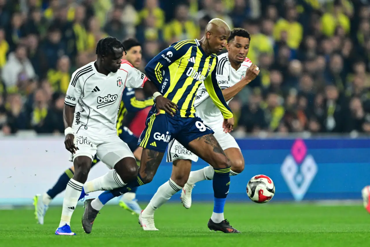 Derbi Golle Değil, Tartışmalarla Akıllarda: Futbolun Gerçek Sorunları Perde Arkasında mı Kalıyor?