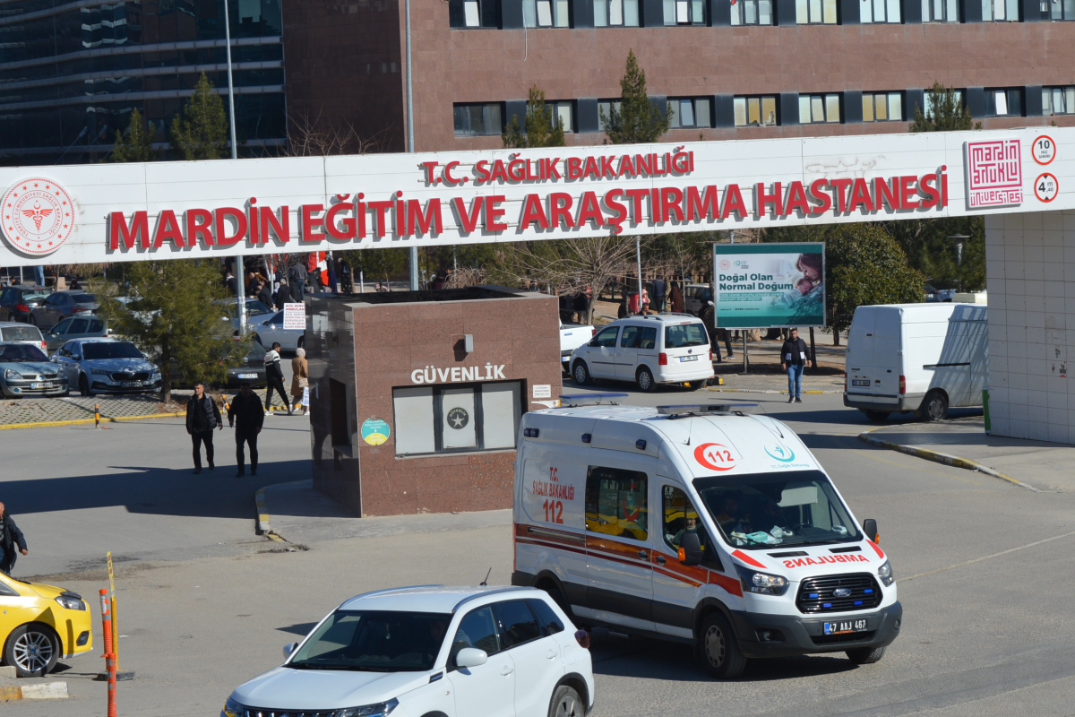 Mardin'de Kopan Elektrik Kablosu Çocuğu Yaraladı: Güvenlik İhmali Tartışması