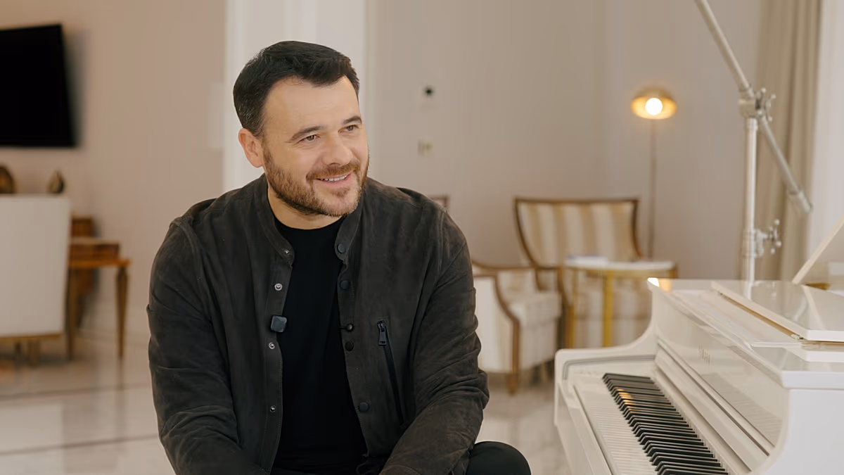 EMIN'den Şaşırtan Elvis Benzetmesi: 'Neredeyse Uyuşturucu Gibiydi'