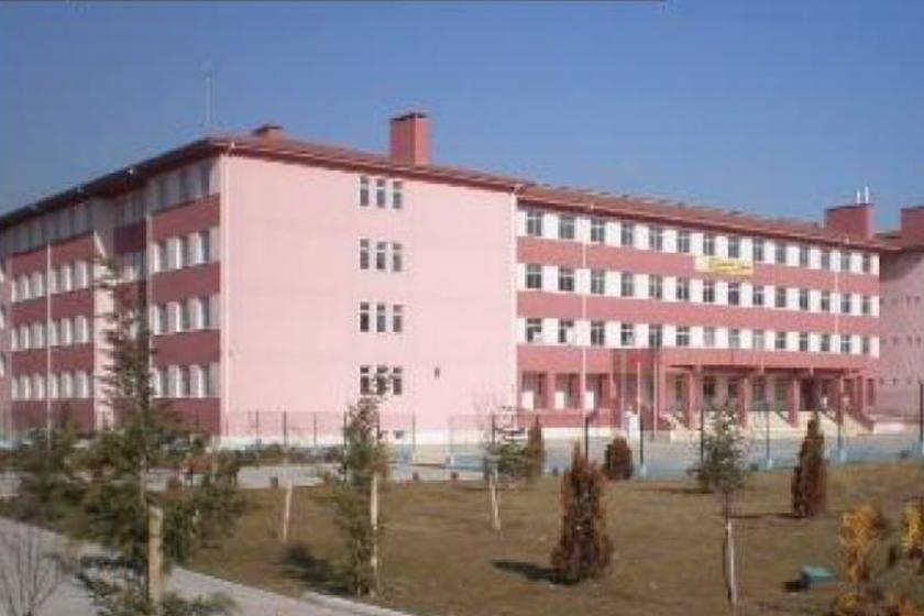 Eskişehir'de Öğrenci Yurdu Diyanet'e mi Devrediliyor? Eğitime ve Barınmaya Müdahale Endişesi