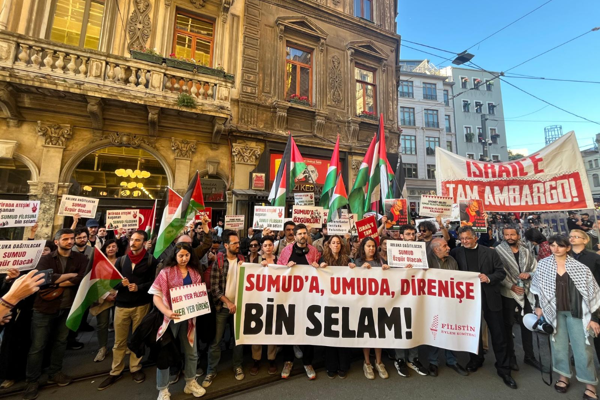 İstanbul'da Gazze Ablukasına Karşı Tam Ambargo Çağrısı