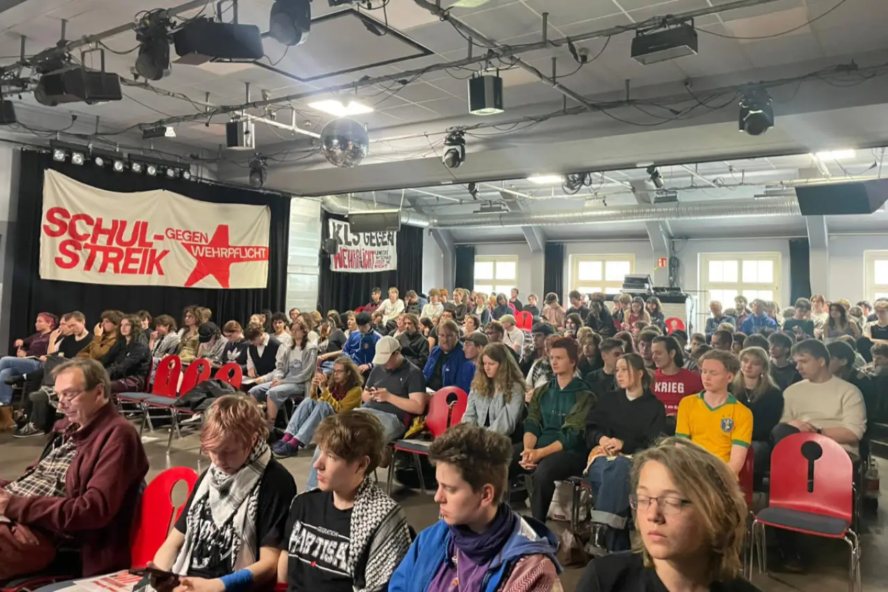 Gelecekleri İçin Direnen Gençler: Militarizme Karşı Okul Boykotu Çağrısı Yükseliyor