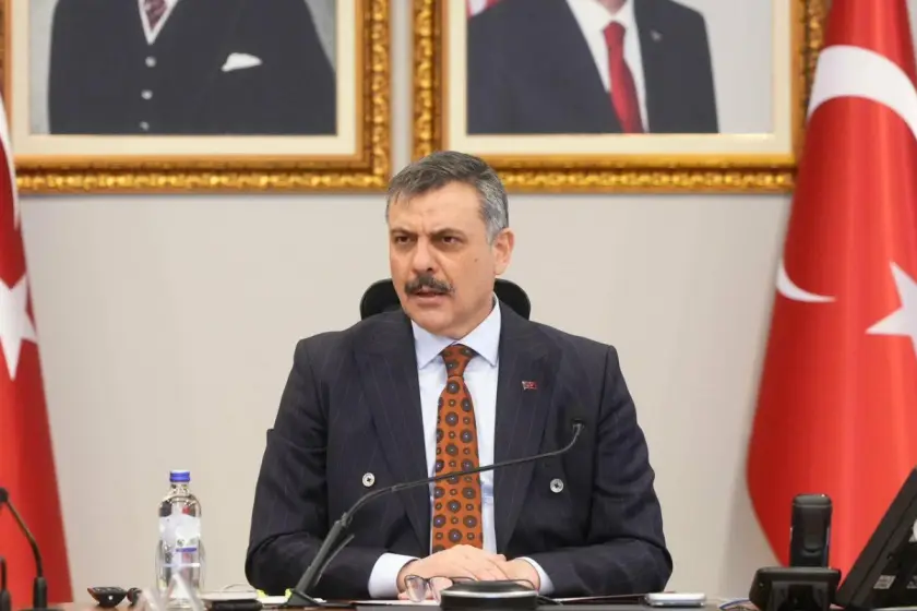 İsrail Konsolosluğu Önündeki Olayda Kimlikler Belirlendi: Dini Bağlantı İddiası ve Cevapsız Sorular