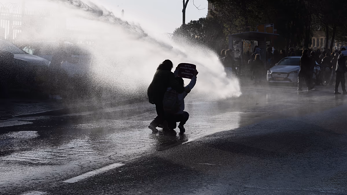 Kudüs'te İdam Yasası Protestosuna Polis Müdahalesi: Filistinlilerin Sesleri Bastırılmak İstendi