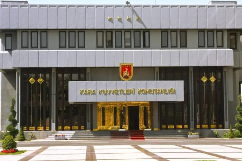 Kara Kuvvetleri İhalelerinde 'Fesat' İddiası: 19 Kişi Hakkında Kamu Davası Açıldı, Şeffaflık Nerede?