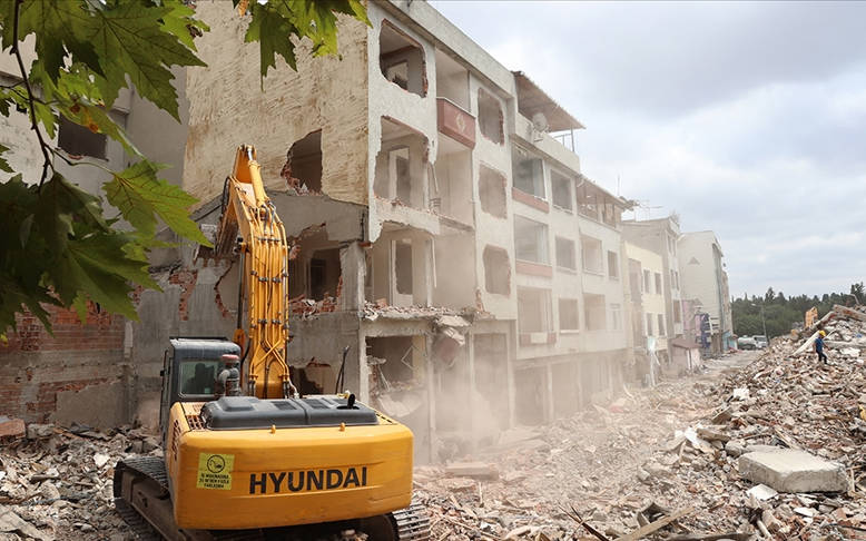 Kentsel Dönüşüm Faciası: 6 Yaşındaki Çocuk Can Verdi, Sorumlusu Kim?