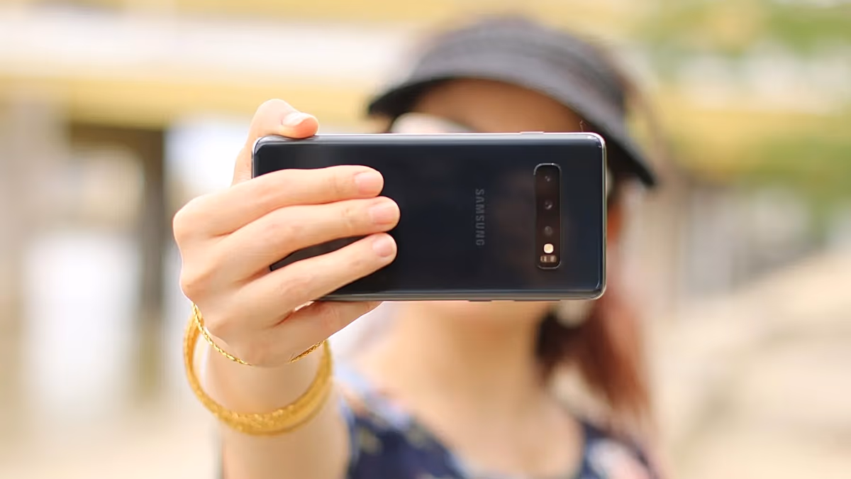 Turizm Cennetinde Yeni Bir 'Gerçeklik': Magaluf'ta 'Selfie Rotası' ile Sürdürülebilir Turizm Maskesi