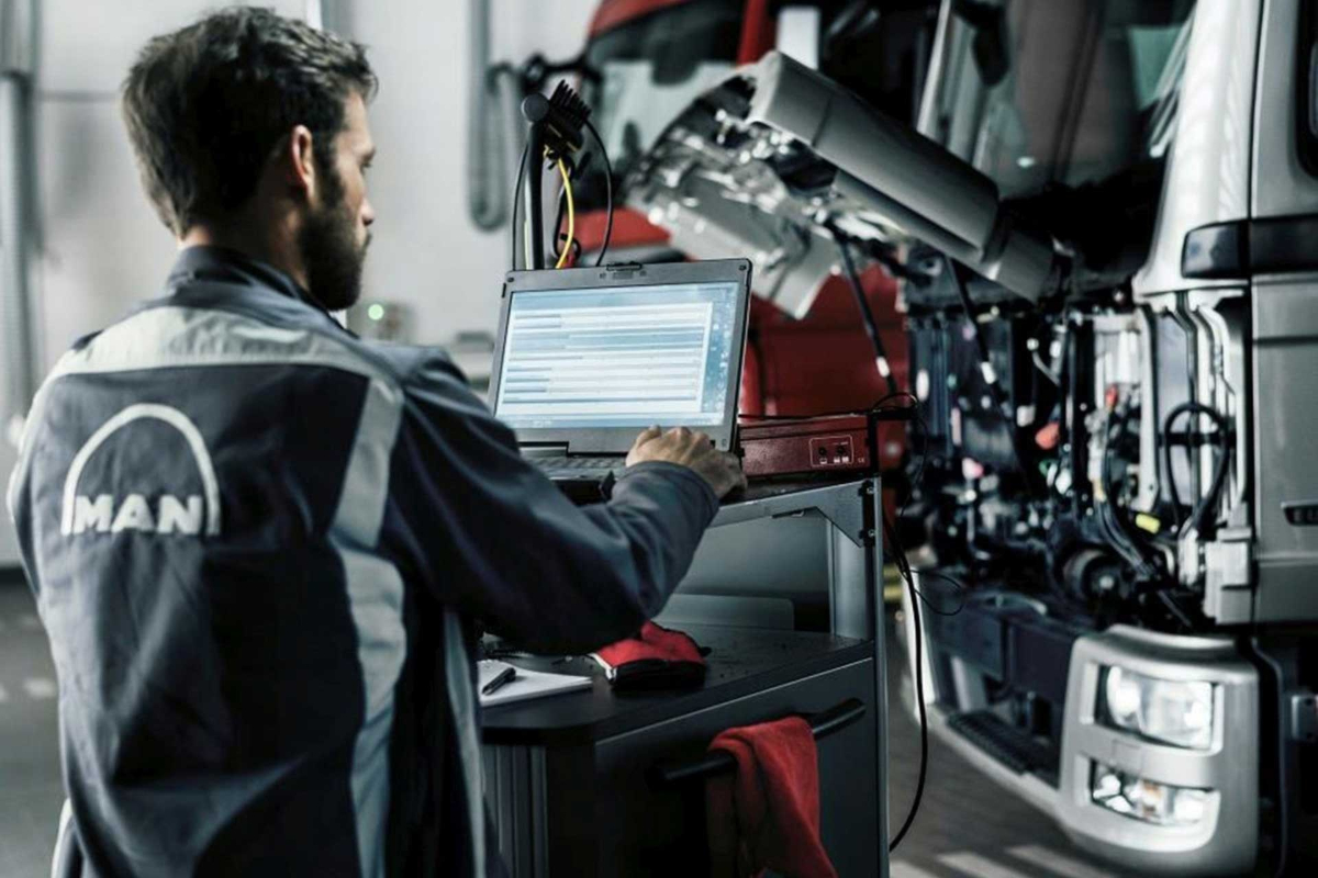 MAN İşçisi 'Barış' Derken, Patronu Savaş Sanayine Mi Yatırım Yapıyor?