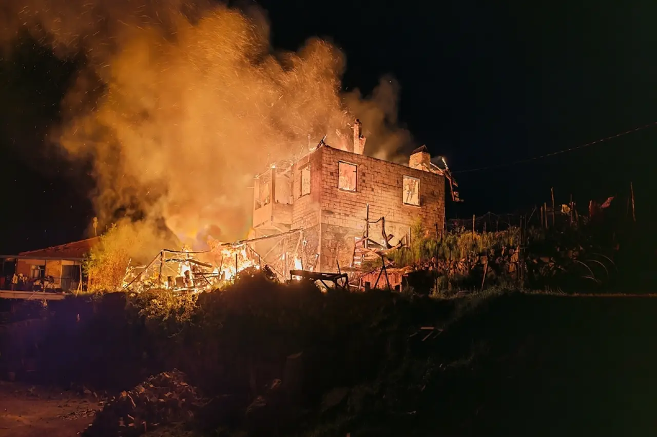 Manisa'da Yangın: Halkın Dayanışması Devlete Rağmen Mi?