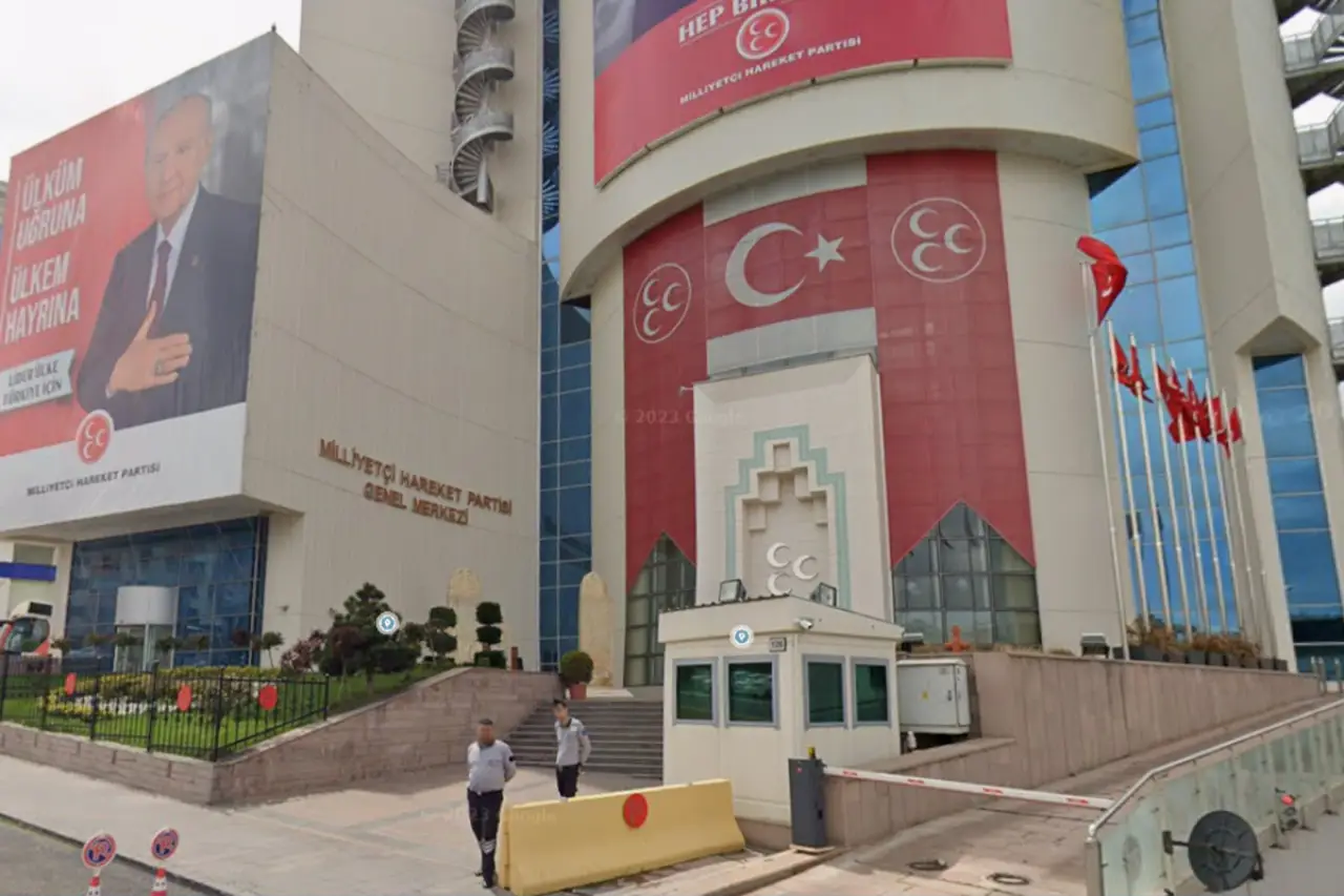MHP'nin Kurultay Takvimi: Erteleme Geleneği mi, Siyasi Hesaplaşma mı?