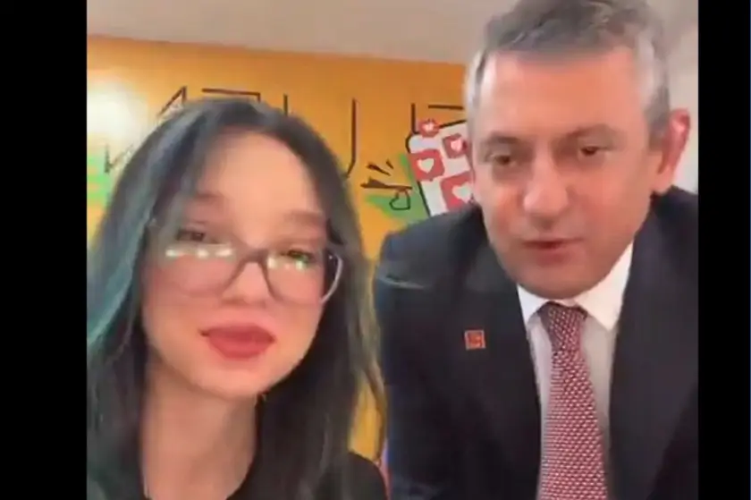 Siyasetin Gençlik İmtihanı: TikTok Yorumuyla Gündeme Gelen Destek Çağrısı