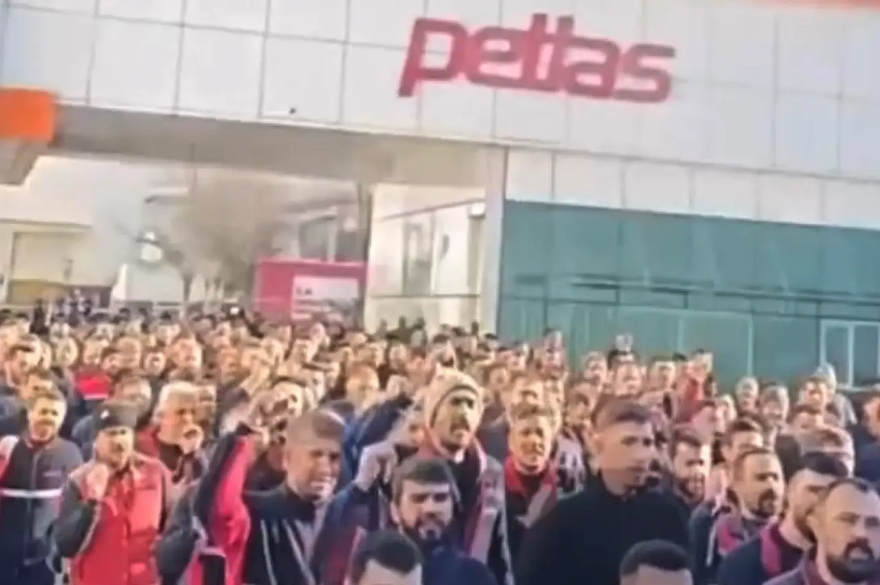 Petlas'taki Toplu Sözleşme: İşçilerin Hakları Ne Kadar Güvende? Sendika Anlaşmasının Perde Arkası