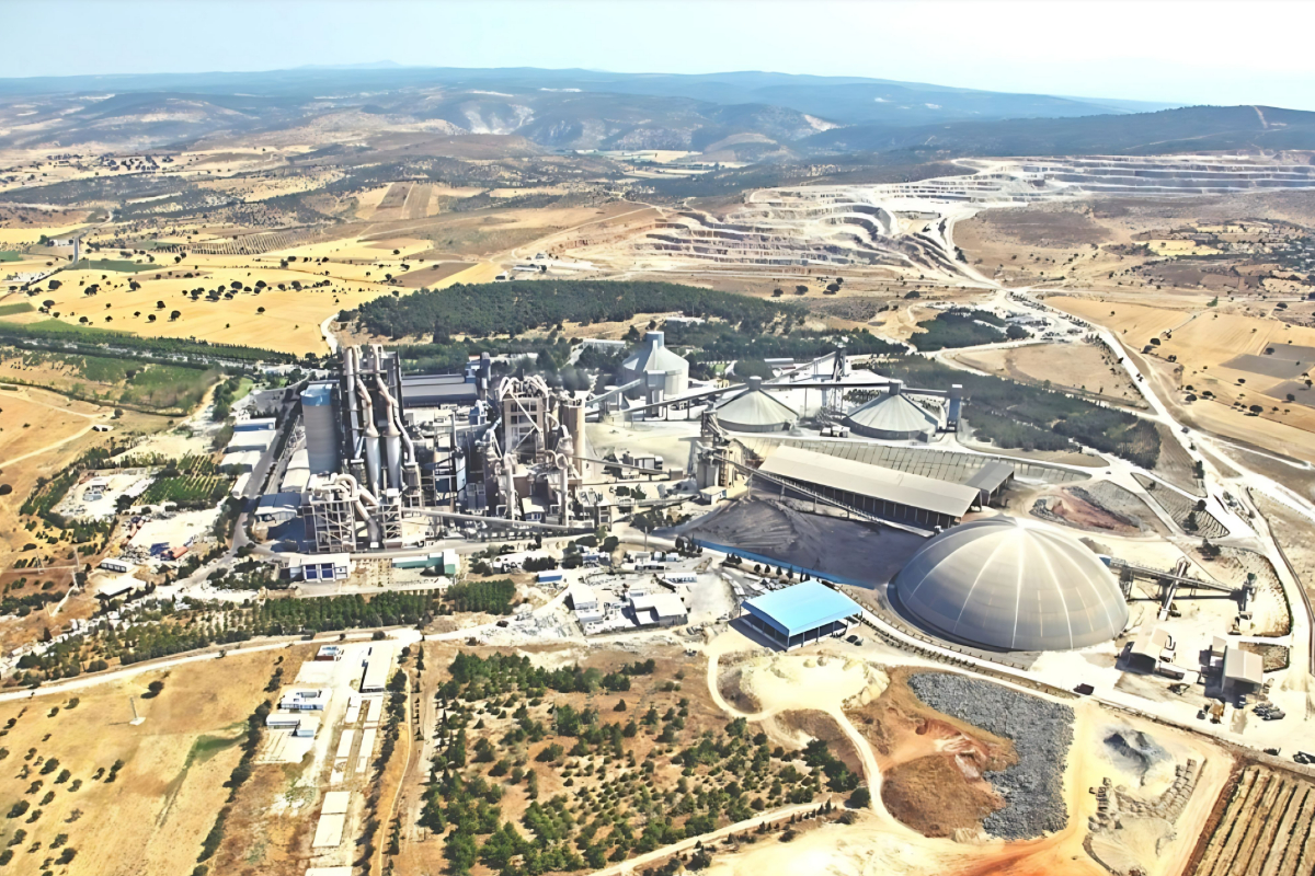 AkçanSA'daki Hisse Devri: Çevresel Kaygılar ve Yabancı Sermayenin Yükselişi