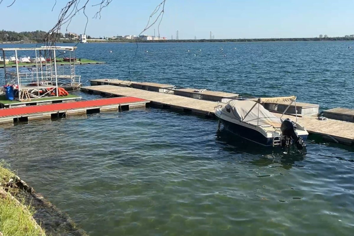 Seyhan Baraj Gölü'nde Genç Bir Yaşam Mücadelesi: Üniversiteli Öğrencinin Durumu Ciddiyetini Koruyor