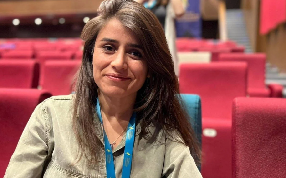 Rojhilat Aksoy Beraat Etti: Sanatın İfade Özgürlüğü Mücadelesi Kazandı mı?