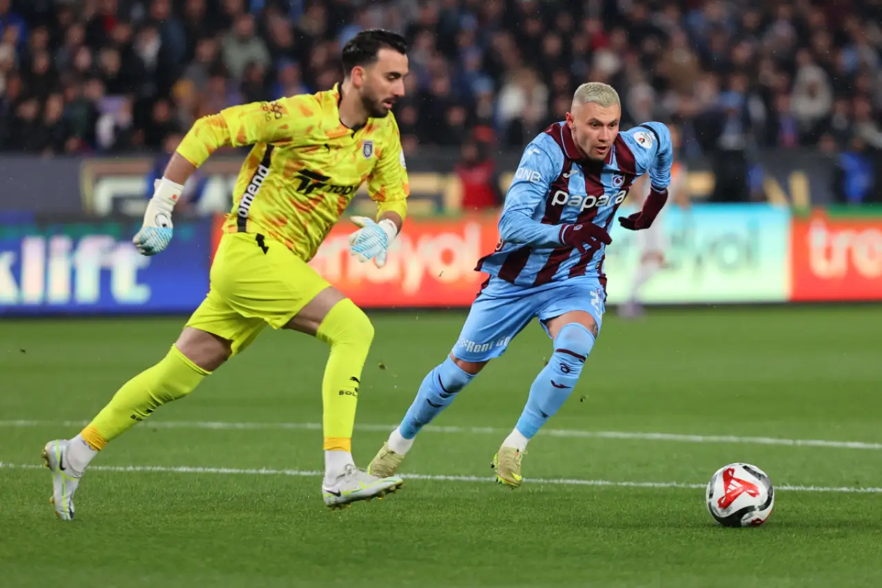 Süper Lig'de Sıradan Bir Akşam: Futbolun Gerçek Sorunları Perdeleniyor mu?