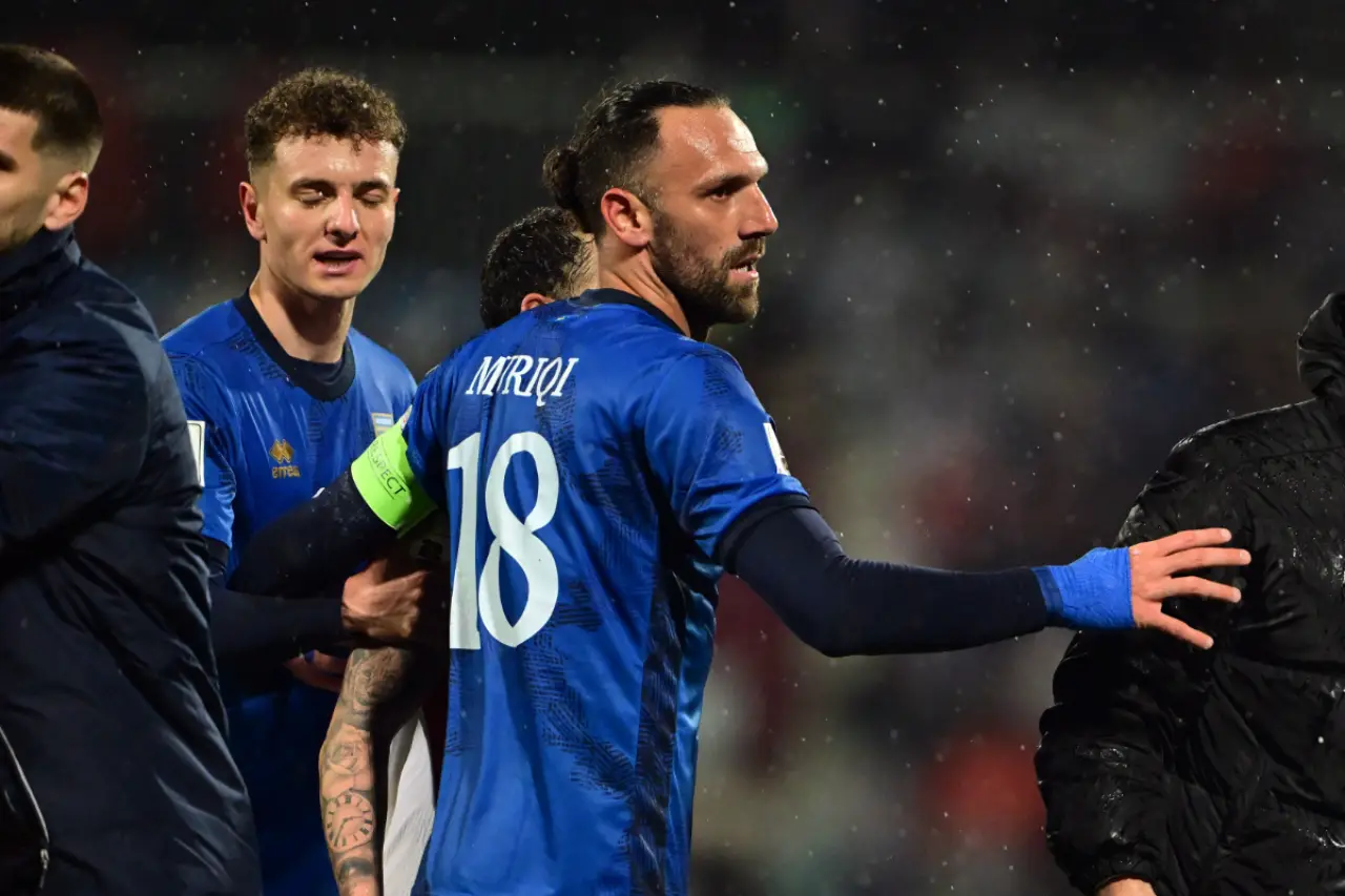 Muriqi'den 'Taktik Sızdırma' İddialarına Sert Tepki: Futbol Sahası Üzerinden Yükselen Gerilim