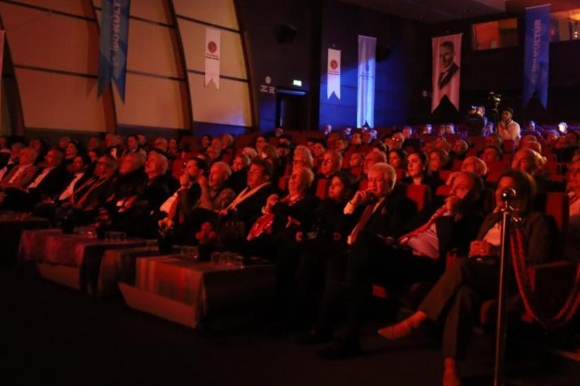 Yılmaz Güney, 89 Yaşında da Susturulamayan Ses: Sanatın ve Direnişin Mirası Tartışılıyor