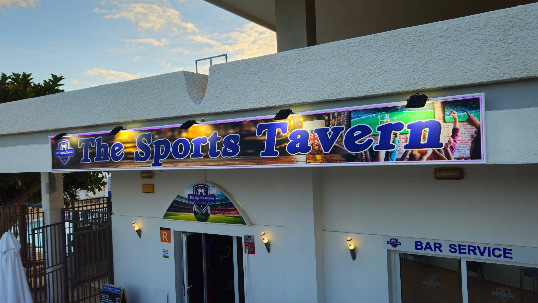 535413500 1613610576290182 6433439001698764936 n