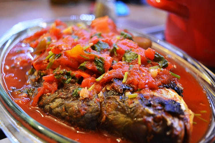 Saramura de Perca con Mamaliga - Meniu zilei - Preparat românesc în Tenerife