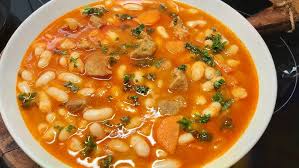 Sopa agria de alubias (100%vegetal) - Meniu zilei - Preparat românesc în Tenerife