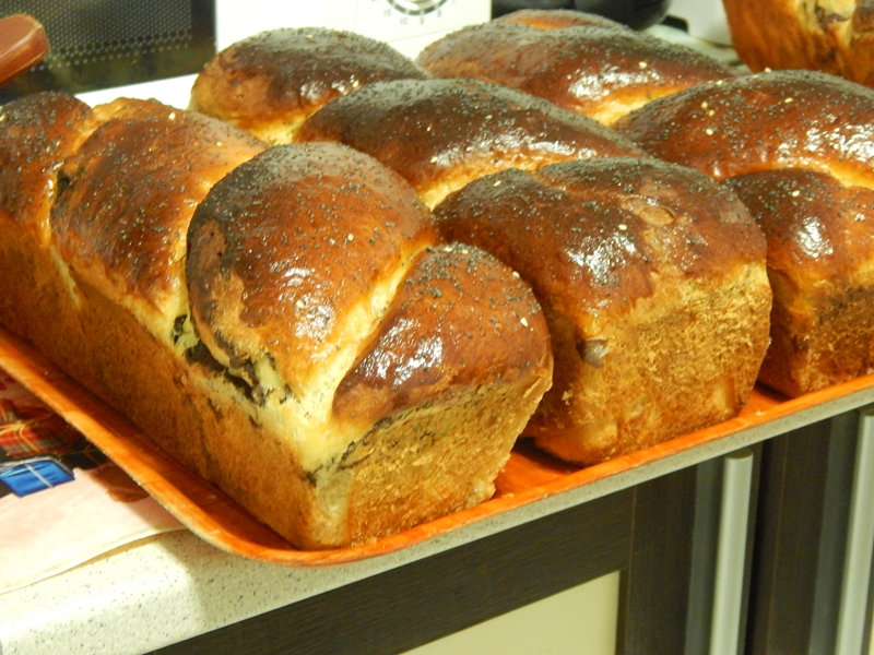 Cozonac con nueces, pasas y delicia turca casera - aprox. 1kg - Meniu zilei - Preparat românesc în Tenerife