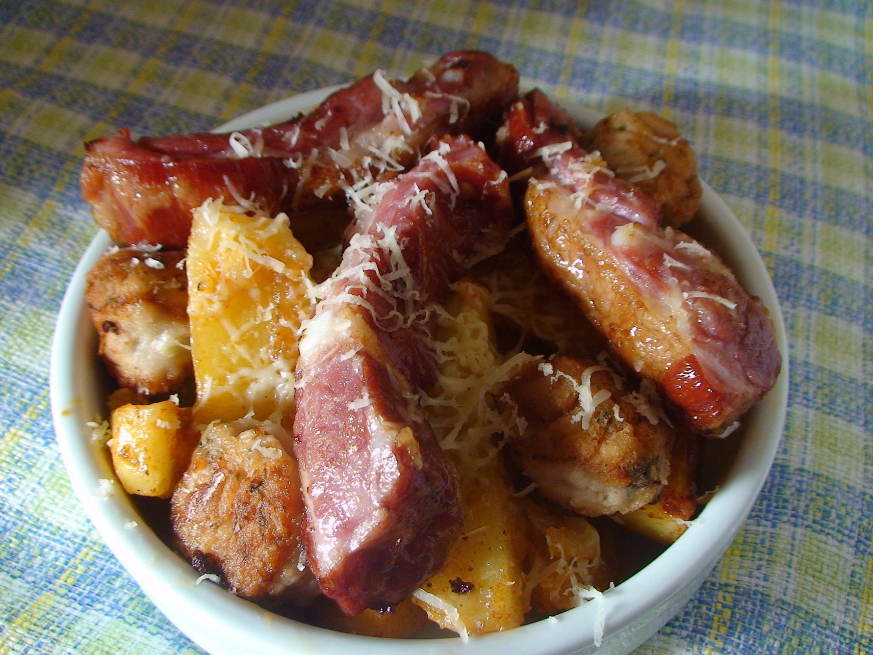 Costillas Ahumadas en Caldero con Patatas - Meniu zilei - Preparat românesc în Tenerife