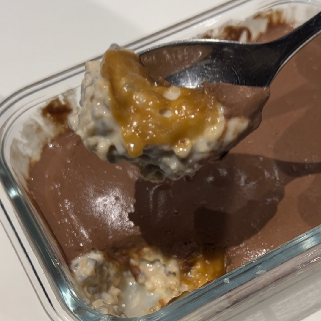 Mars Bar Overnight Oats