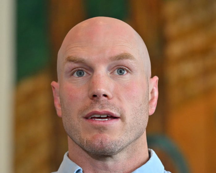 Australian soldiers’ bodies ‘very likely’ disturbed by Israeli bulldozing at Gaza cemetery, senator says