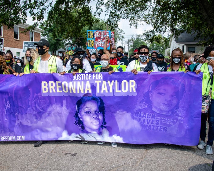 Breonna Taylor shooting: charges dismissed against ex-police officers for falsifying warrant