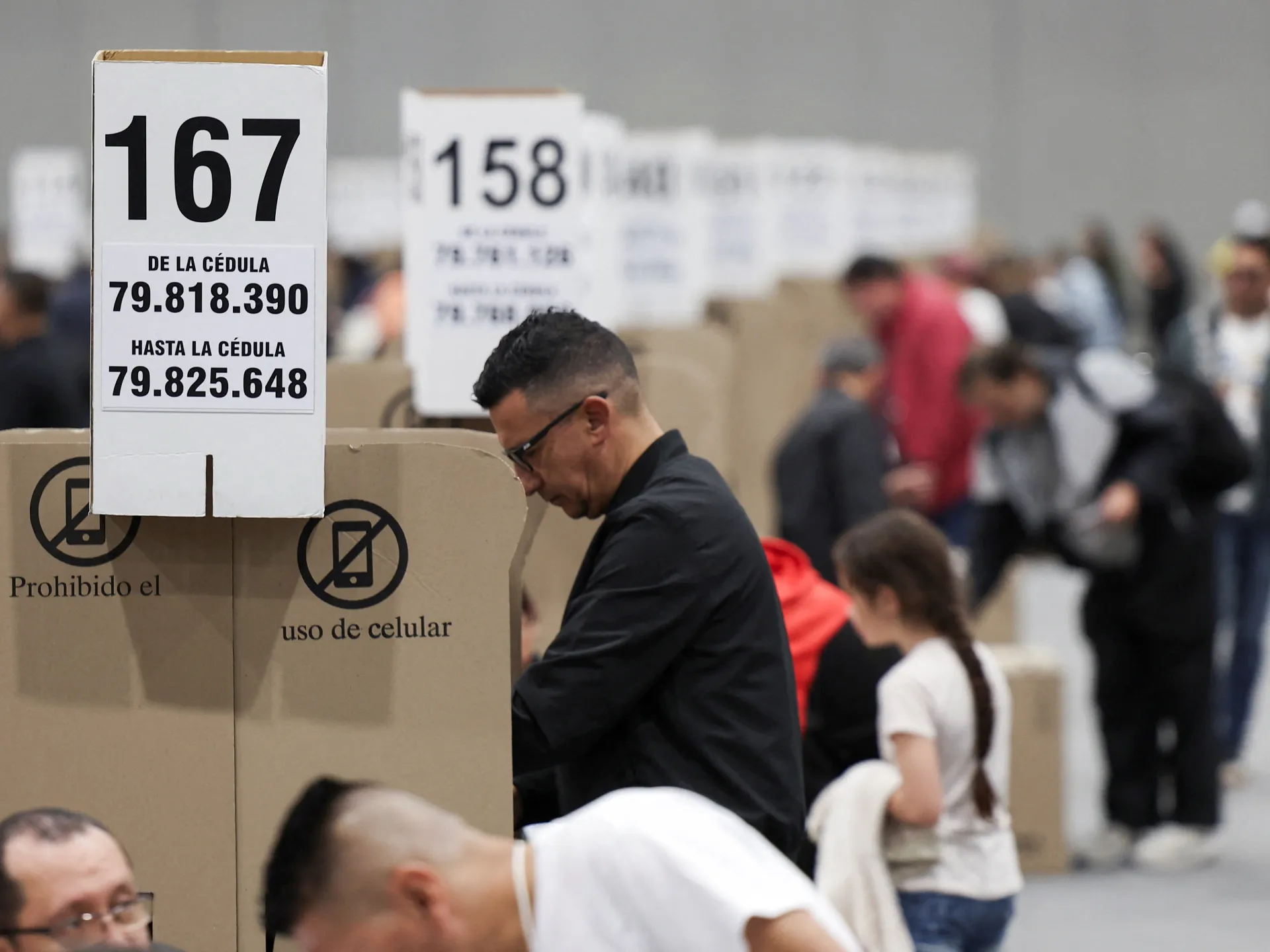 Colombia elects Congress, chooses presidential candidates amid US tensions