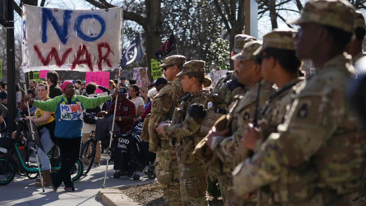 How have US politicians reacted to the attack on Iran?