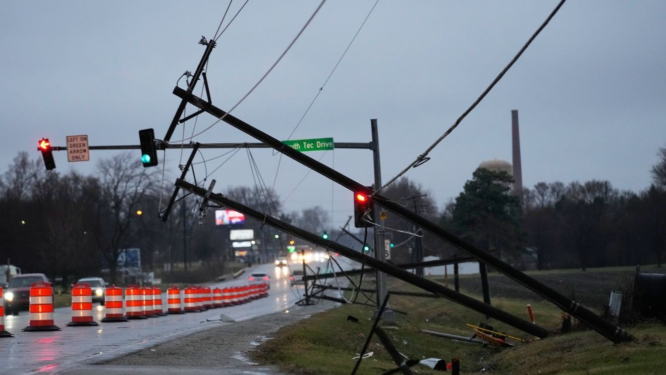 'Worst Since 2012': 226,000 still without power in Ohio after major windstorm - WSYX