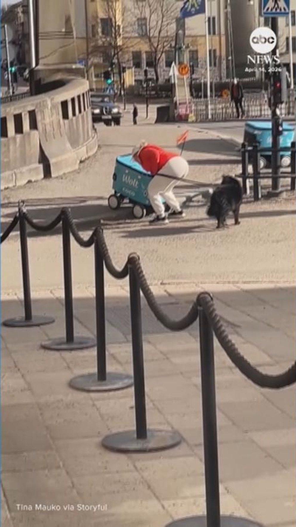 WATCH: Struggling delivery robots get a boost from helpful humans in Finland