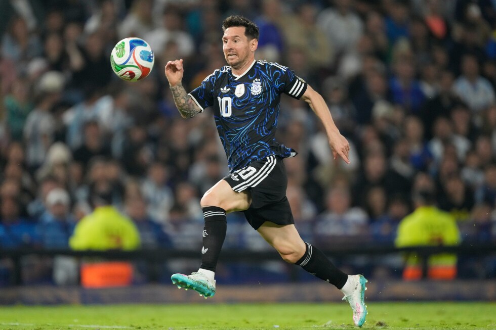 Argentina beats Mauritania 2-1 as fans roar for Messi to chase a sixth World Cup - AP News