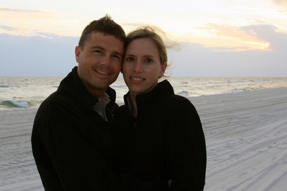 Artemis II astronauts follow Apollo tradition of naming lunar features after loved ones - AP News