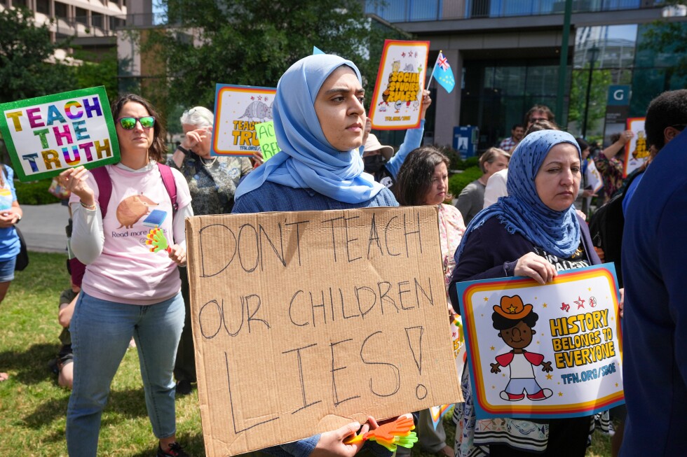 Bible stories would be part of a new Texas public schools reading list drawing attention - AP News