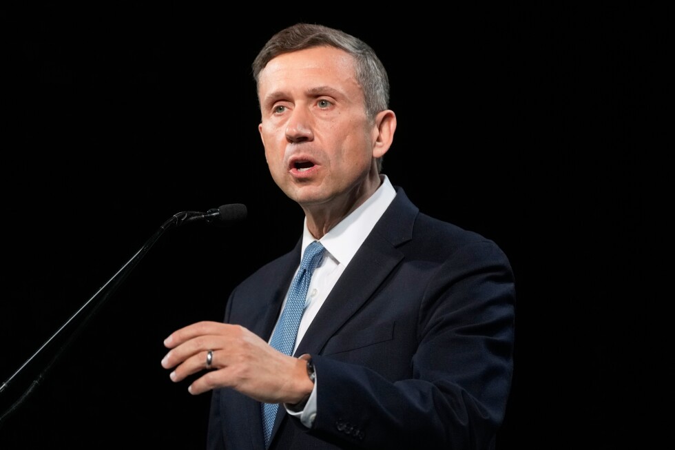 Democrats tackle outside groups flooding their primaries with campaign cash - AP News