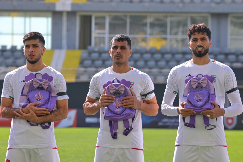 Iran’s soccer team honors victims of deadly missile strike on elementary school - apnews.com
