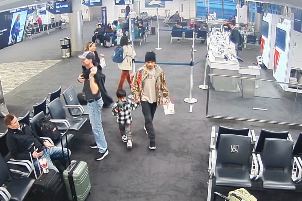 Video shows Minnesota dad and boy were flown on Delta to ICE detention in Texas - AP News