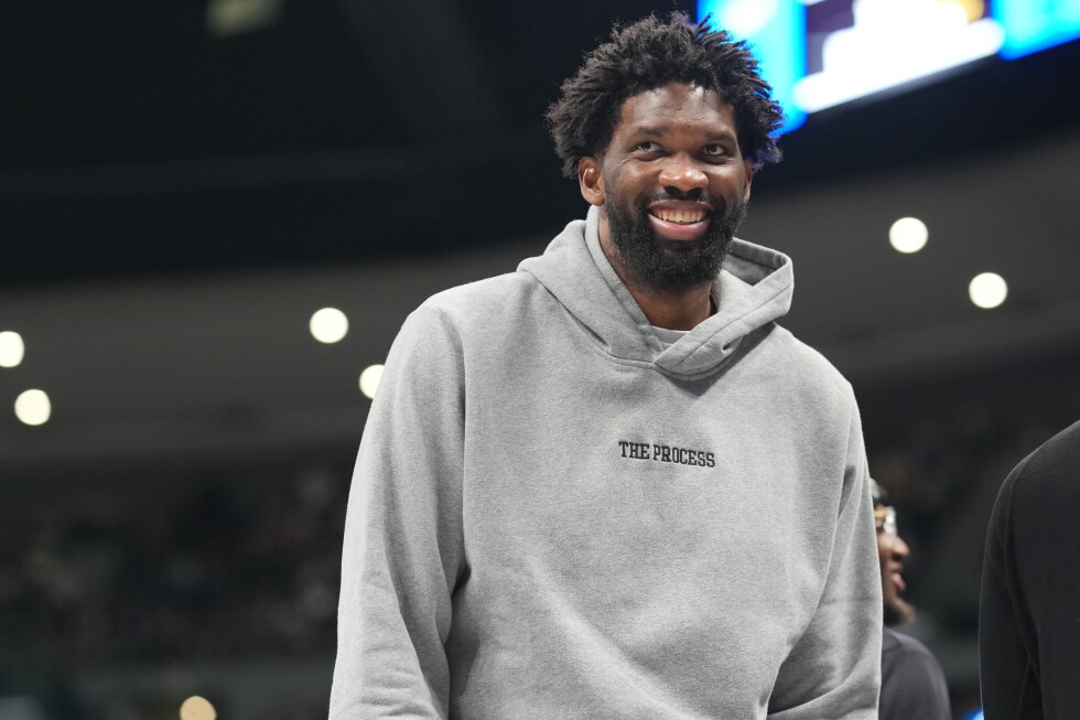 Another spring injury setback for All-Star Joel Embiid, and the 76ers’ playoff plans wobble again - AP News