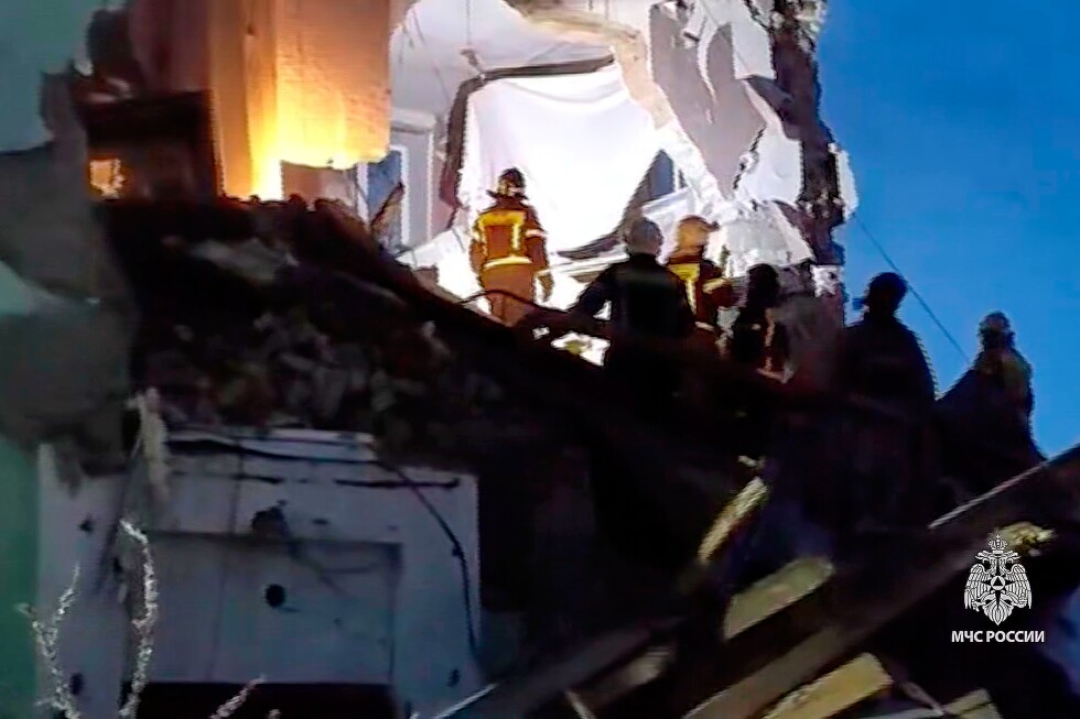 Ukraine wants a Zelenskyy-Putin summit to jolt stalled US-led peace efforts - AP News