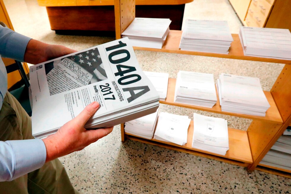 Tax procrastinators, this is how to seek an extension and some other tips at the IRS deadline - AP News