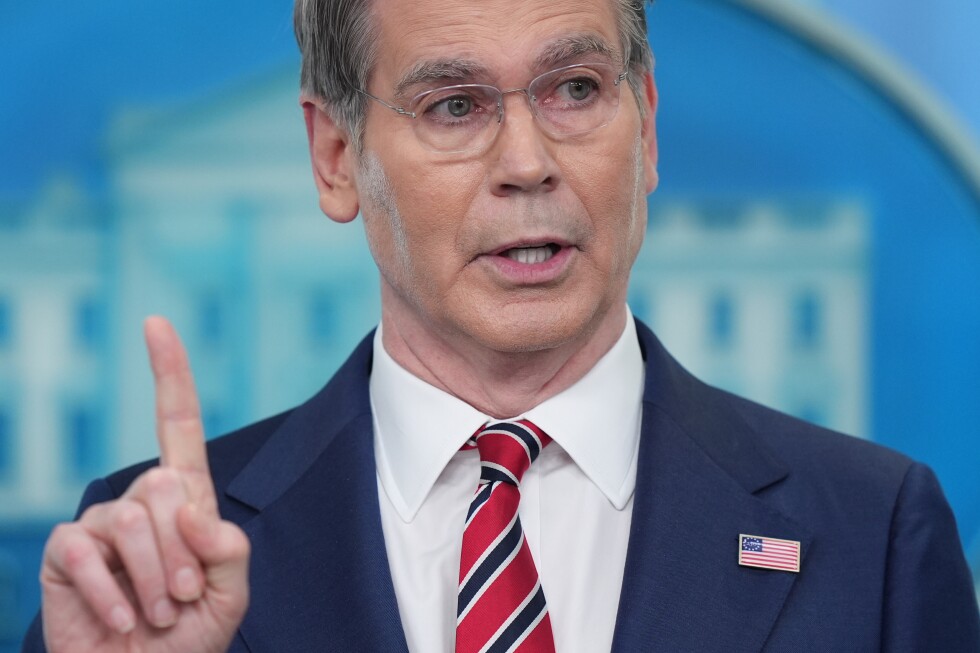 From dropping bombs to pressuring banks: US pivots to economic warfare on Iran - AP News