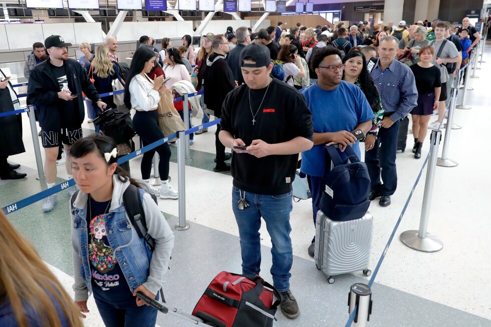 Bill to fund Homeland Security fails again as concern grows about airport lines - AP News