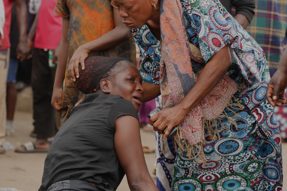 See the world in vertical: Top photos by AP photojournalists - AP News