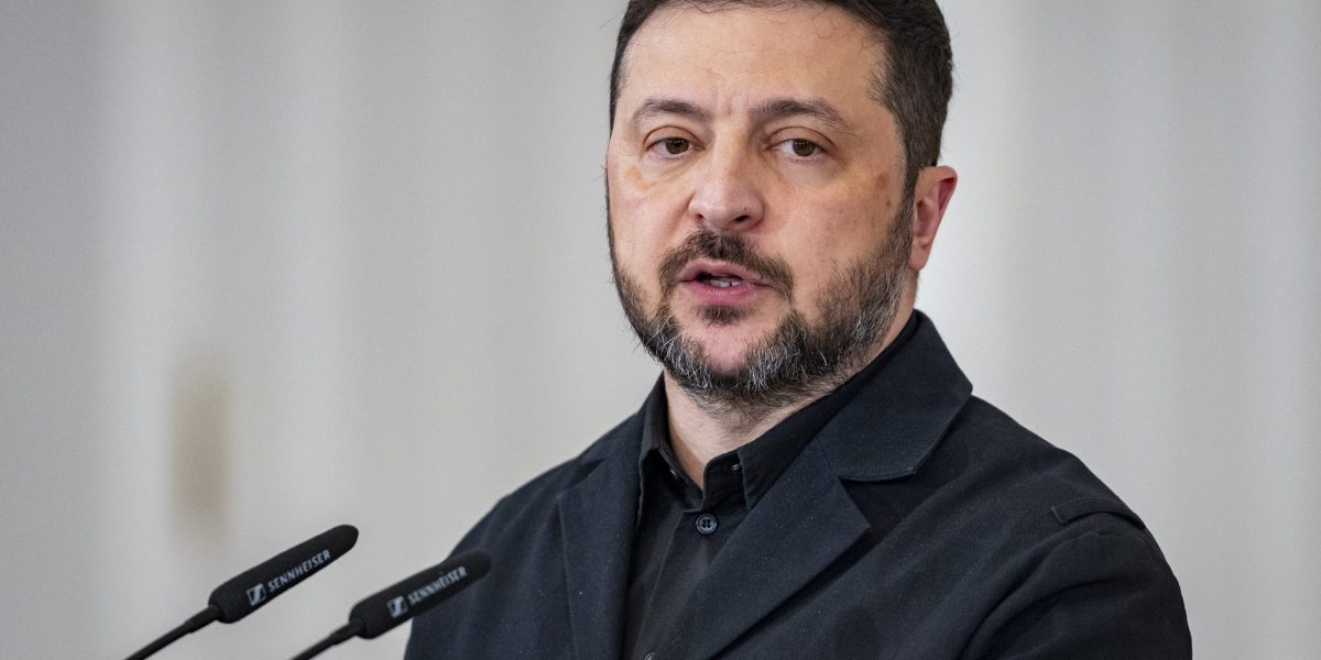 Ukraine looks to leverage its help to Gulf states fighting Iran drones in exchange for interceptors - Fortune